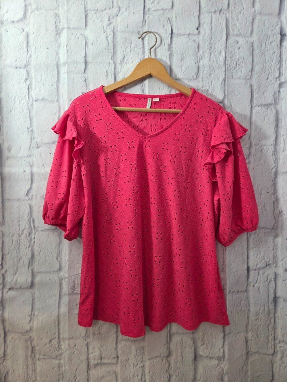 Cato 14/16 Bright Pink Eyelet V Neck Ruffle 3/4 Sleeve Spring Blouse